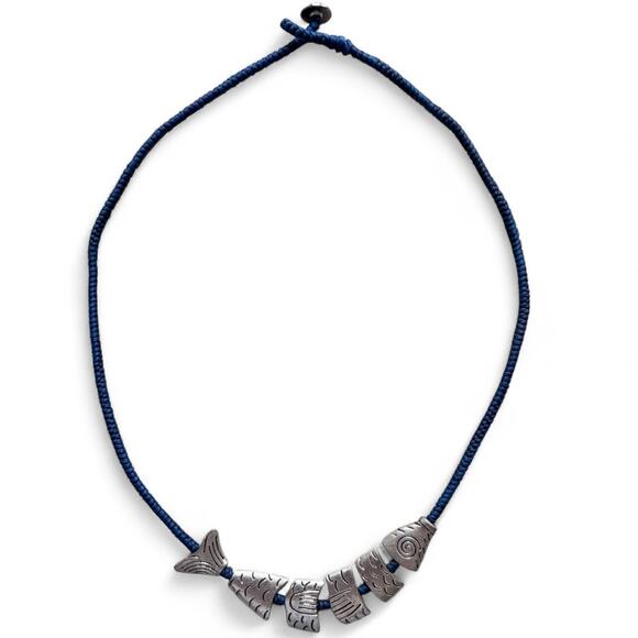 Segmented worry fish corded necklace - Picture 1 of 4